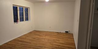 Spacious 4BR Apartment in Lindenwood/ Howard Beach Gallery 6