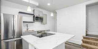 A Touch of Elegance at Townhomes on Gault Gallery 48