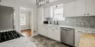 Comfort & Convenience on Olmstead Street Gallery 12