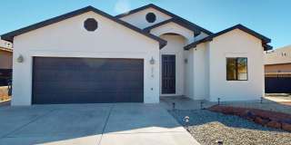 4-Bed/2.25-Bath with Solar! Gallery 1