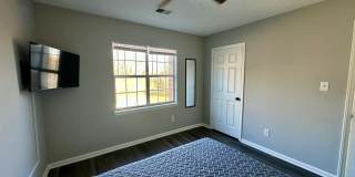 9501 Pondside Lane Gallery 19