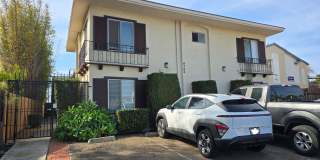 32nd St. 4754 Gallery 1