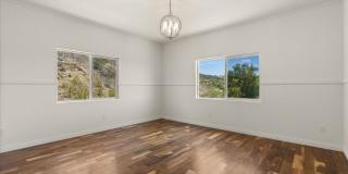 Vista Panoramic View 6 Bedroom 4.5 Bathroom Home for Rent Gallery 29