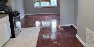 Charming 3BR Duplex in Chicago Charming 3BR Duplex in Chicago Gallery 1