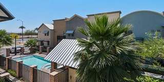 New 3 Bd, 2.5 Ba townhouse on the light rail in Mesa Gallery 1