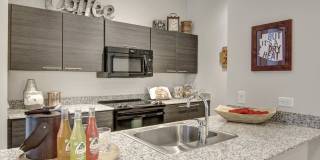 The Trend at 51 Apartment Homes Gallery 6
