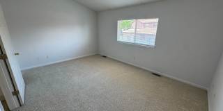 Spacious townhome with great views Gallery 15