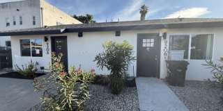 9206-9204 S San Pedro St Gallery 1