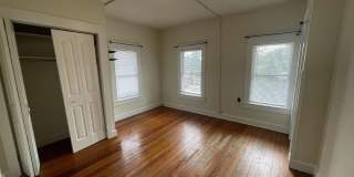 221 E. 9th St. Gallery 4