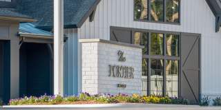 Portier at Midtown Gallery 101