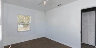 3101 North 3rd Street Circle Gallery 3