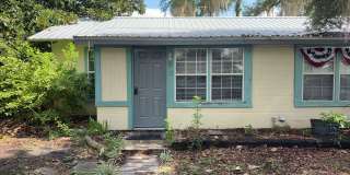 1511 Molitor Ave #6 Gallery 1