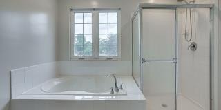 Lovely Townhome with 2 Car Garage Lovely Townhome with 2 Car Garage Gallery 30
