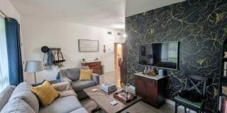 3020 Oxford Street Gallery 2