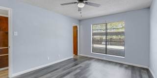 3243 Nacogdoches Gallery 10