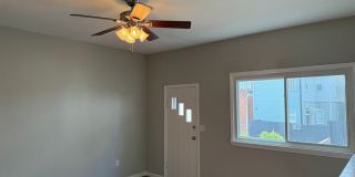 2 Bedroom, 1 Bath Townhome in trendy Lawrenceville. Convenient! Gallery 7