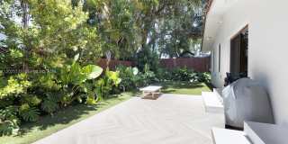 1701 SW 23rd Ter Gallery 5