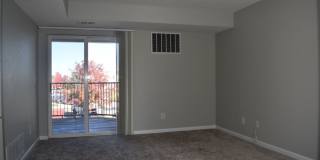 Spacious 2 bed + bonus room / Littleton Condo, Wonderful Location Gallery 15