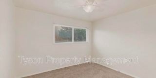 3503 Montclaire NE Gallery 21