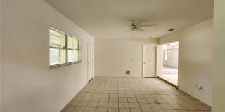 2831 NE 17 Drive Gallery 11