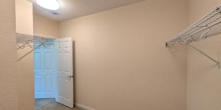 Spacious Townhome in Desirable Vizcaya Falls 3-bedroom, 2.5-bath townhome Gallery 20