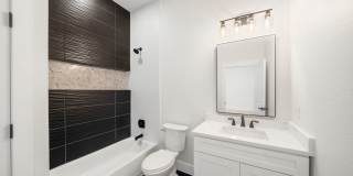 Room in 3 Bedroom Home at Princeton Ave Gallery 13