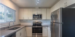The Laura Apartments Gallery 7