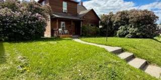 3 Bedroom, 1 Bath Apartment for Rent - Close to MSU - Pets Friendly Gallery 31
