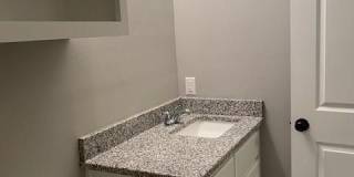 509 E Pruitt Gallery 14