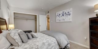 WatersEdge Denton Apartments Gallery 17