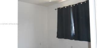 12301 SW 124th Ter Gallery 20