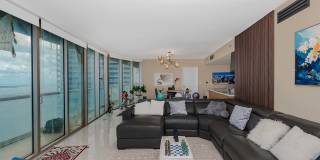 465 Brickell Avenue Gallery 5