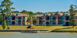 Lake Forest Gallery 21