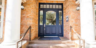 The Henderson Gallery 25