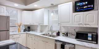 Fully Furnished Home close to UNL Campuses Gallery 8