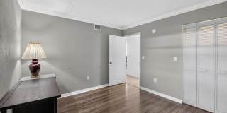 Beautiful Furnished Riverfront Condo Beautiful Furnished Riverfront Condo Gallery 24