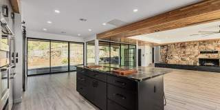 6111 E Victoria Drive Gallery 13