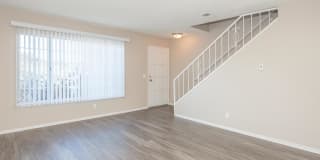 Huntington Highlander Apartment Homes Gallery 28
