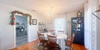 2611 29th Street Gallery 3