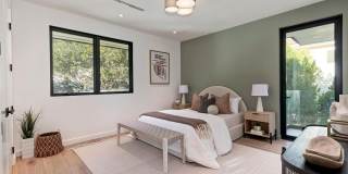 16879 Mooncrest Dr Gallery 59