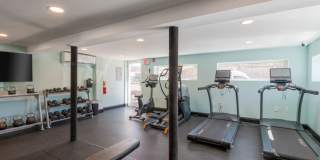 Cloverdale Apartments Gallery 16