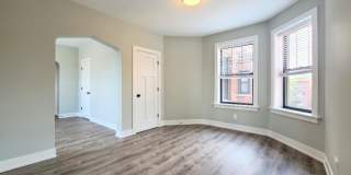 4413 N Wolcott Gallery 1