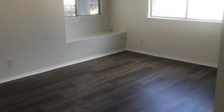 43453 30th Street West Gallery 43