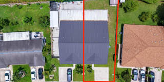 1320 RIVERSIDE Circle Gallery 32