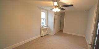 322 JONES Avenue Gallery 16