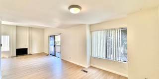 AVAILABLE NOW: BIG College Area Townhome 4bd/2.5ba HUGE garage, AC, pool, W/D Gallery 23