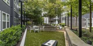 500 West Trade Gallery 22
