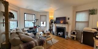 16 Davis Ave Gallery 1
