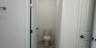 Beautiful 3 Bedroom Home in Grand Hollow with Resort-Style Amenities! Gallery 34