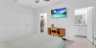 424 NE 4th Ave Gallery 20